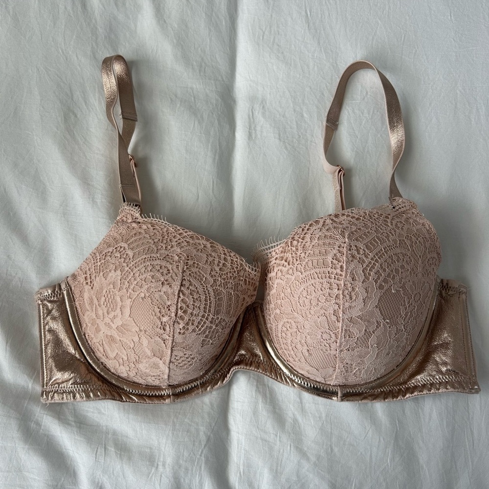 Victoria’s Secret blush and rose gold lace bra